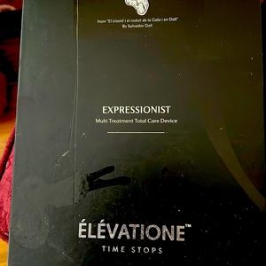 Elevatione  expressionist